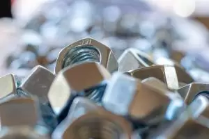 اشتباهات رایج در استفاده از پیچ و مهره استیل