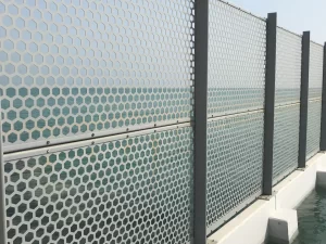 فنس و حصار ساخته شده از ورق پانچ