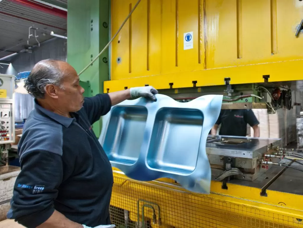 شکل پذیری ورق های فولادی ضد زنگ