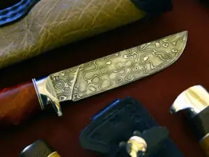 فولاد دمشقی-تیغه دمشقی