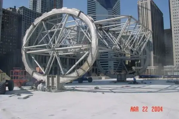 مجسمه فولاد ضد زنگ دروازه ابری