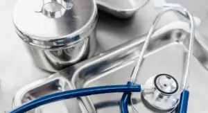 ویژگی‌های استیل 304 پزشکی